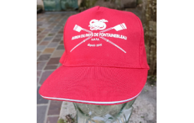 Casquette rouge (en précommande)